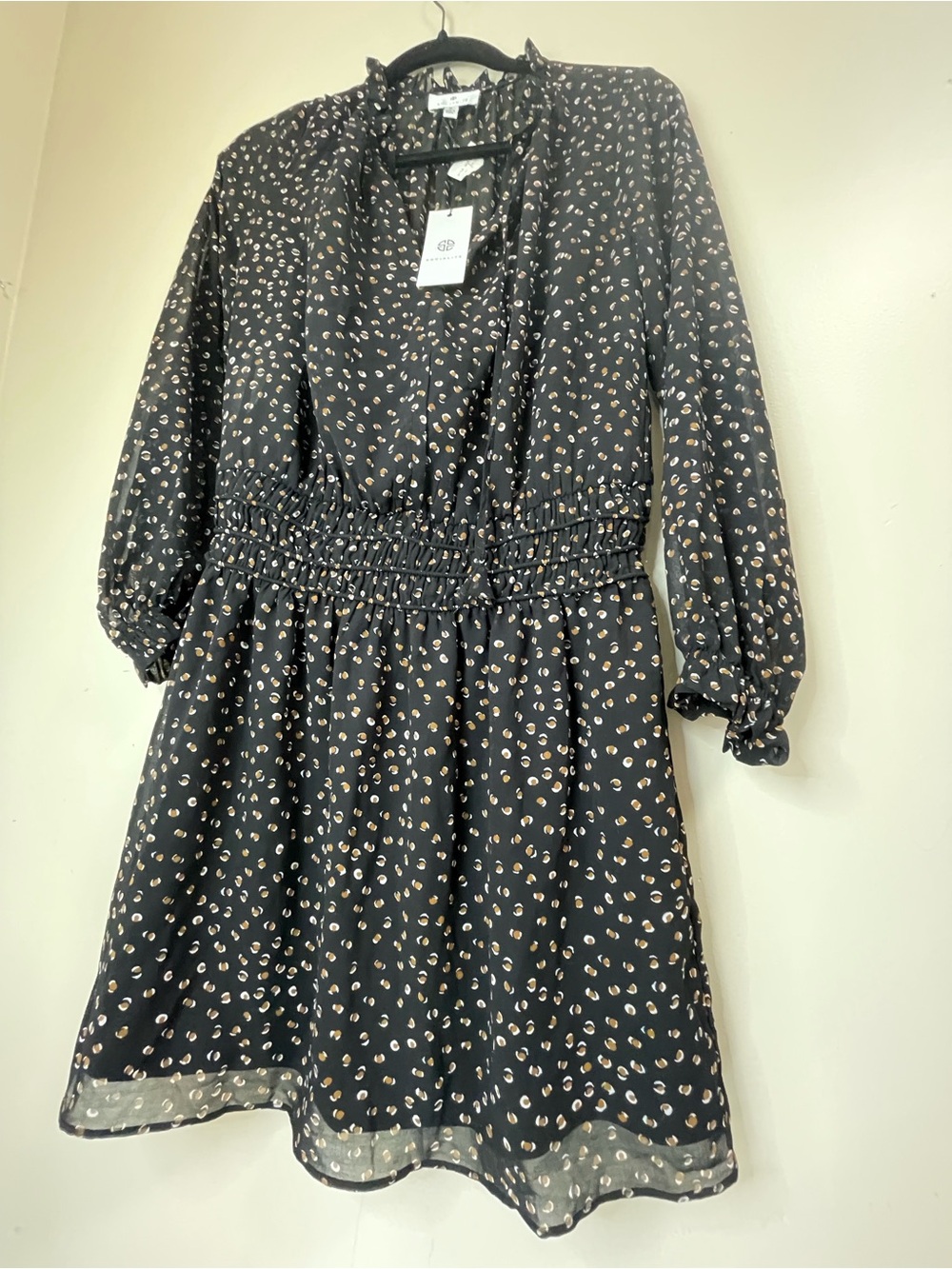 Socialite Abstract Polka Dot Smocked Mini Dress M NWT
@